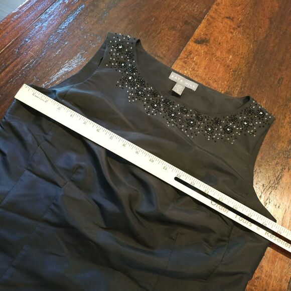 KATE HILL beaded silk evening blouse size 8 sleeveless black top formal - Picture 3 of 9